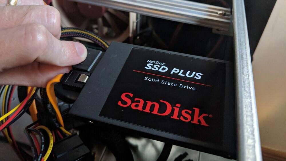 نصب هارد SSD